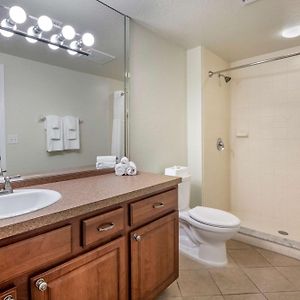 One Bedroom Queen Suite Plus